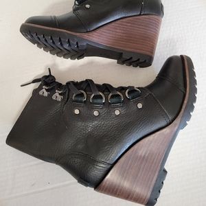 Sorel After Hours Lace-up Wedge Boot